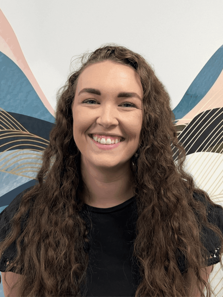 Jasmin Riddle | Registered Psychologist at Raise the Bar Clinic