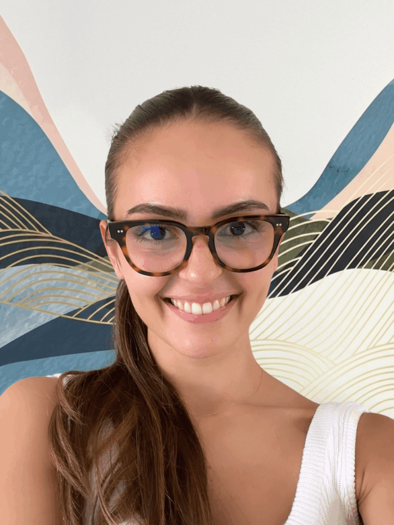 Niki Gelagotis | Educational and Developmental Psychology Registrar at Raise the Bar Clinic